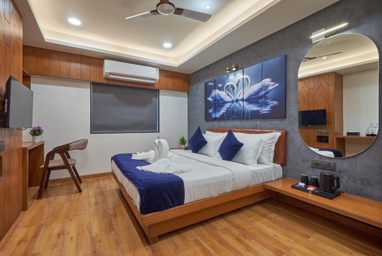 The Scenic Unity Hotel Garudeshwar Exterior photo