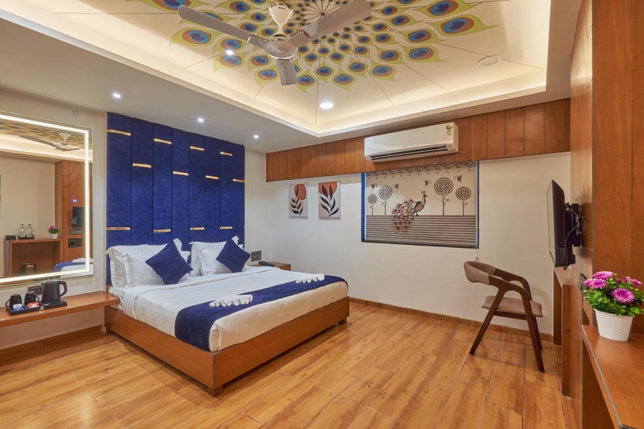 The Scenic Unity Hotel Garudeshwar Exterior photo