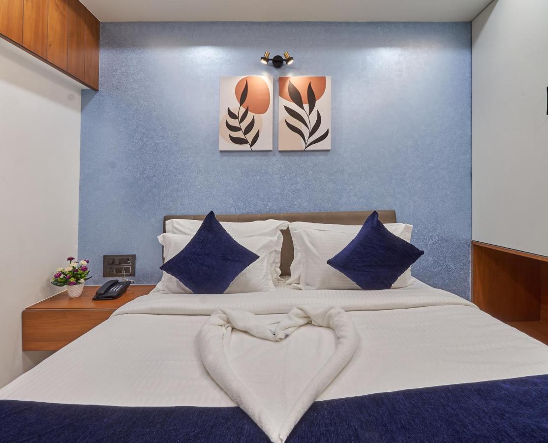 The Scenic Unity Hotel Garudeshwar Exterior photo